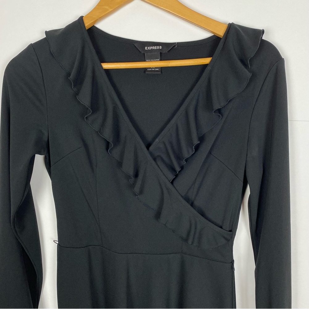 Express Black Long Sleeve Ruffle V Neck Dress Size 1/2 - Picture 3 of 6